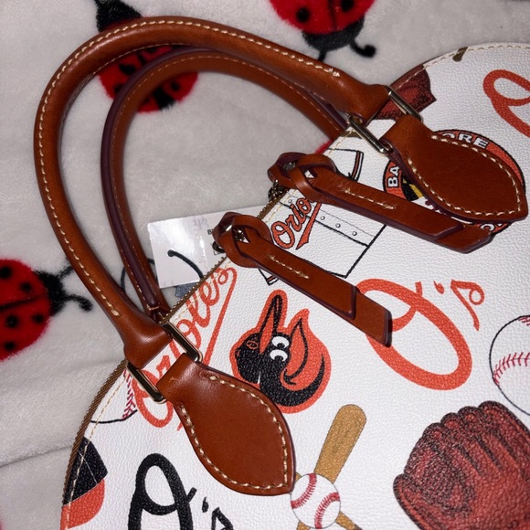 Dooney and Bourke Baltimore Orioles Zip Zip Domed Satchel Rtl $348 - Picture 4 of 12